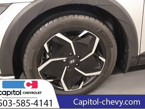 Used 2023 Hyundai Ioniq 5 SEL AWD/4WD image 8