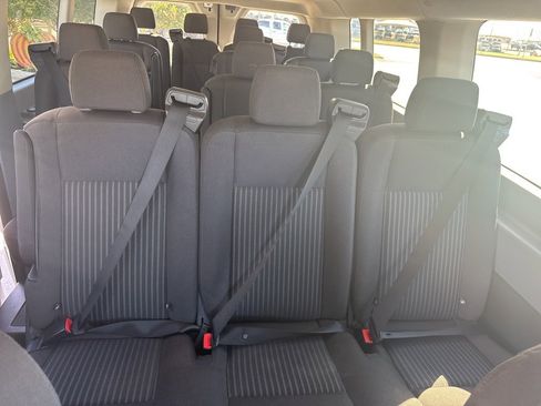 Used 2017 Ford Transit 350 XLT image 11