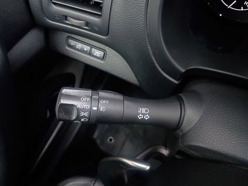 Used 2013 Nissan Altima 3.5 SL w/ Technology Pkg image 12