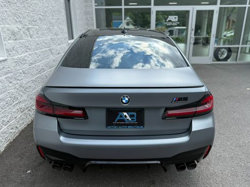 Used 2022 BMW M5 w/ Competition Package image 9