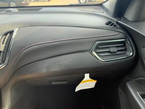 Used 2024 Chevrolet Equinox RS image 28