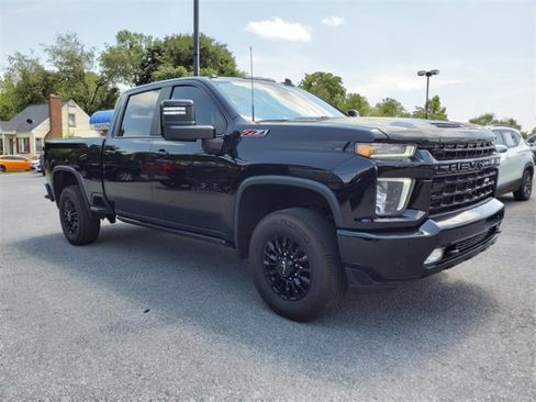 Used 2021 Chevrolet Silverado 3500 LTZ w/ LTZ Plus Package image 3