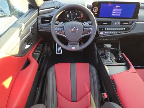 New 2025 Lexus ES 350 F Sport image 4