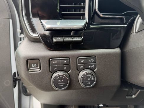 Used 2024 Chevrolet Silverado 2500 LTZ w/ LTZ Plus Package AWD/4WD image 21