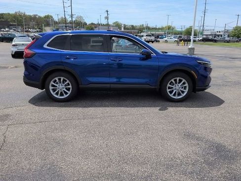 Used 2024 Honda CR-V EX-L image 9