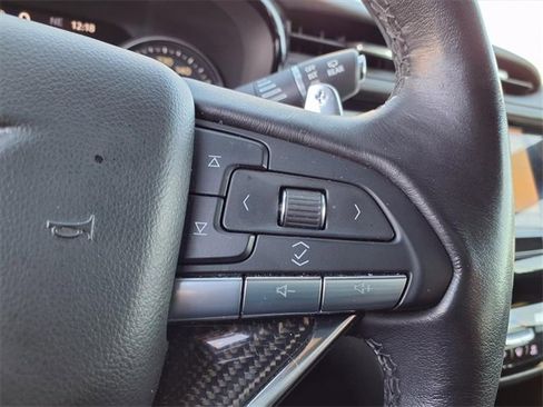 Used 2020 Cadillac XT6 Sport image 15