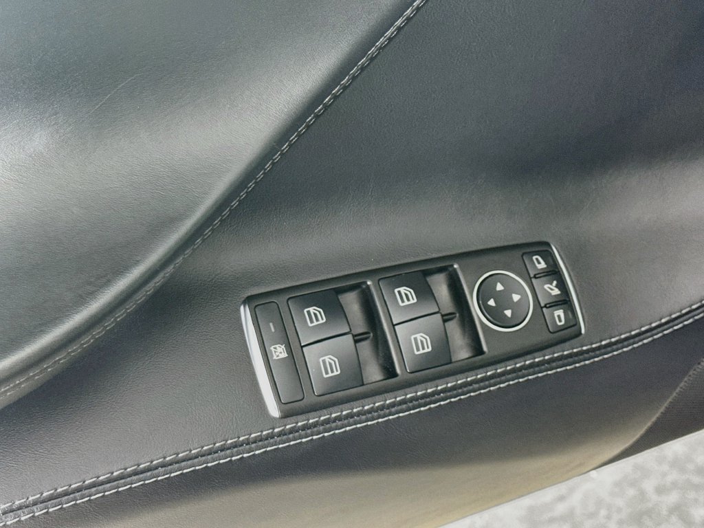 Used 2017 Tesla Model S 100D AWD/4WD image 19