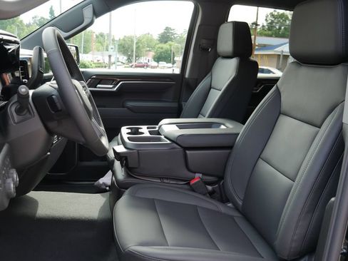 New 2026 Chevrolet Silverado 1500 LT w/ Z71 Off-Road Package AWD/4WD image 25