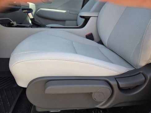 New 2026 Hyundai Kona SEL Sport FWD image 11