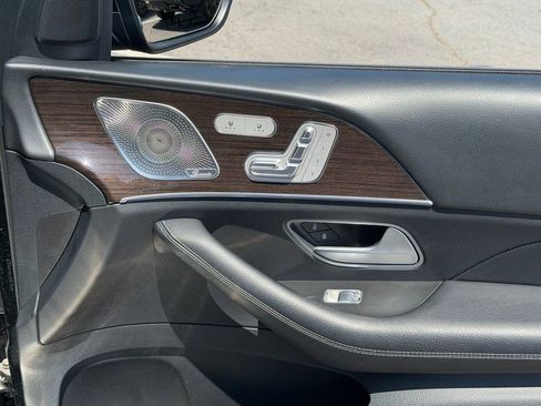 Used 2024 Mercedes-Benz GLE 350 4MATIC w/ 3rd Row Seat Package image 38