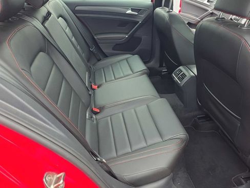 Used 2019 Volkswagen GTI SE FWD image 24