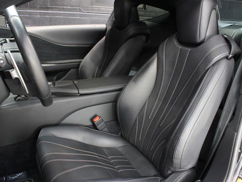 Used 2018 Lexus LC 500 Coupe image 32