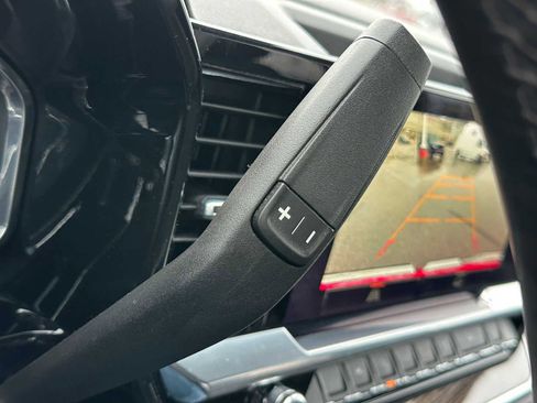 Used 2023 GMC Sierra 1500 Elevation image 35