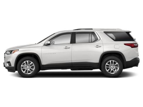 Used 2019 Chevrolet Traverse LT w/ LPO, 'HIT The Road' Package AWD/4WD image 3