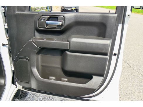 Used 2020 Chevrolet Silverado 1500 Custom Trail Boss w/ Custom Convenience Package image 15