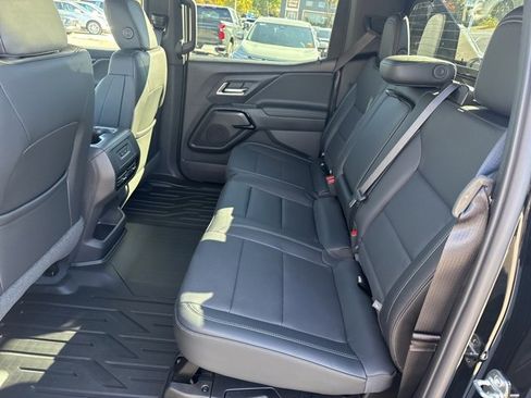 New 2026 Chevrolet Silverado EV LT image 22