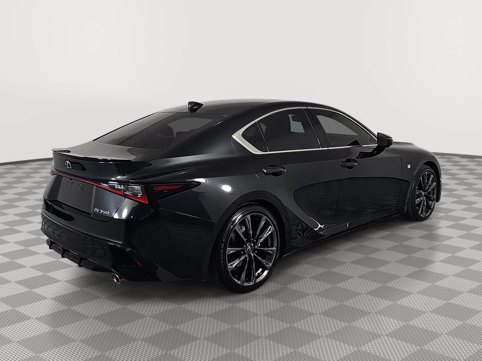 Used 2022 Lexus IS 350 F Sport RWD image 8