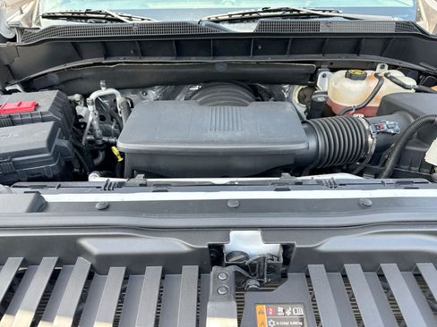 Used 2022 Chevrolet Silverado 1500 RST AWD/4WD image 22