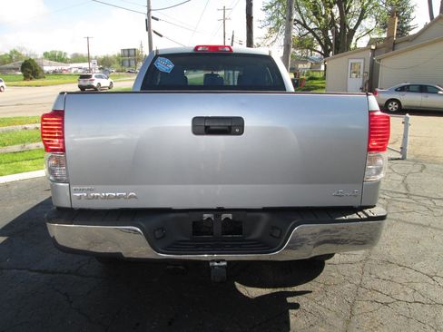 Used 2011 Toyota Tundra 4x4 Double Cab w/ Tow Pkg image 29
