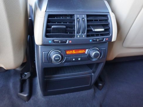 Used 2014 BMW X6 M image 32