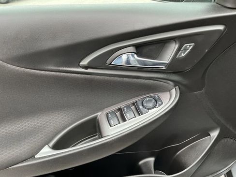 Used 2023 Chevrolet Malibu LT w/ LPO, Floor Liner Package FWD image 16