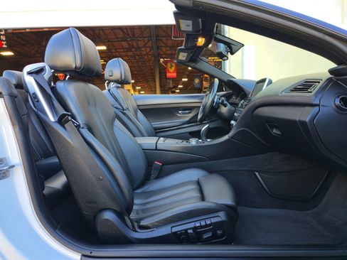 Used 2015 BMW 640i Convertible RWD image 26