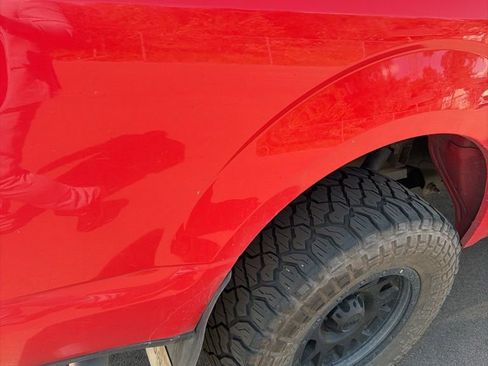 Used 2017 Ford F150 XLT AWD/4WD image 19