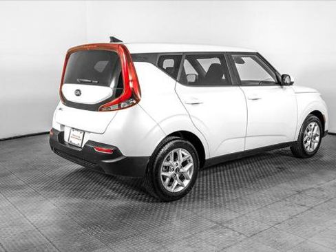 Used 2021 Kia Soul S FWD image 8