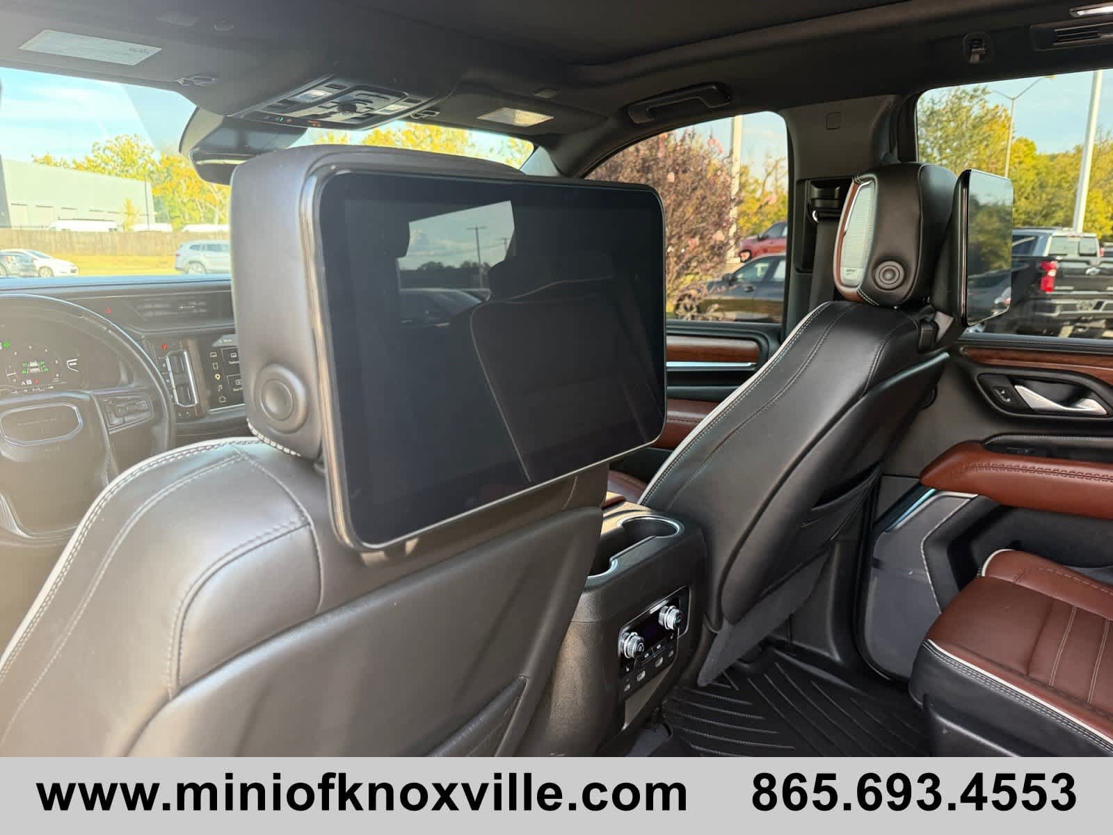 Used 2024 GMC Yukon Denali Ultimate AWD/4WD image 18