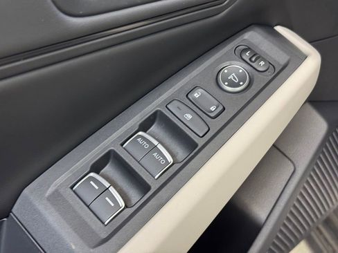 New 2025 Honda Accord SE image 9