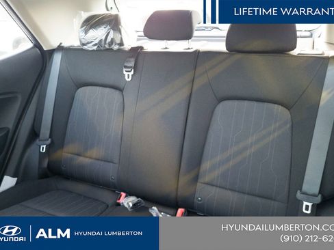 New 2026 Hyundai Venue SE FWD image 16