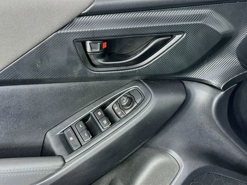 Used 2024 Subaru Crosstrek 2.0i Premium image 19