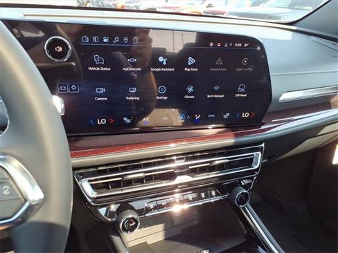 New 2026 Chevrolet Traverse Z71 w/ Driver Confidence Package image 14