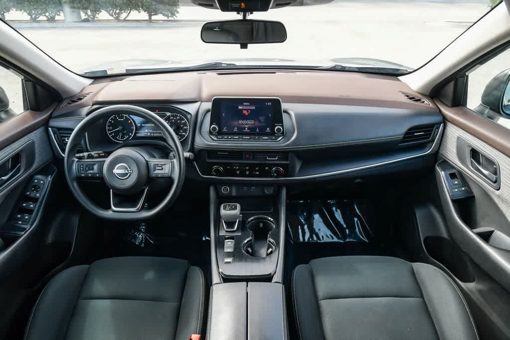 Used 2023 Nissan Rogue S FWD image 14