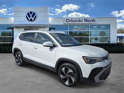 New 2025 Volkswagen Taos SE
