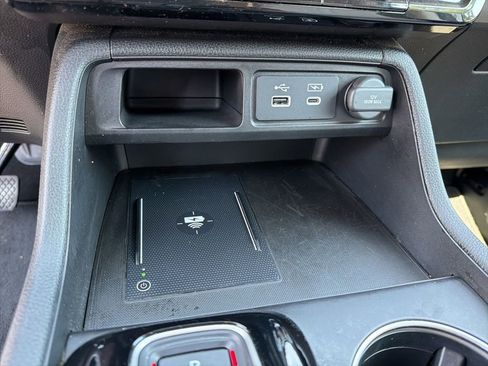 Certified 2023 Honda Pilot Elite image 16