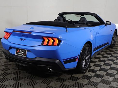 Used 2025 Ford Mustang GT Premium w/ California Special Package RWD image 12