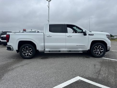 New 2026 GMC Sierra 1500 SLT w/ SLT Premium Plus Package AWD/4WD image 8