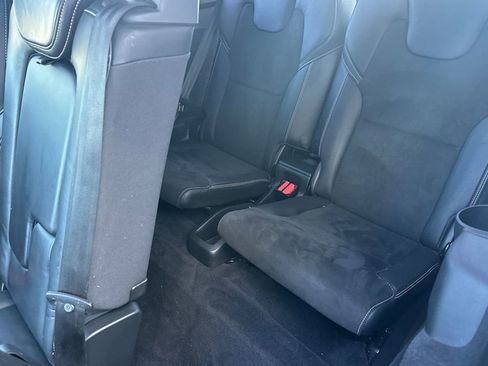 Used 2019 Volvo XC90 T8 R-Design w/ Advanced Package image 15