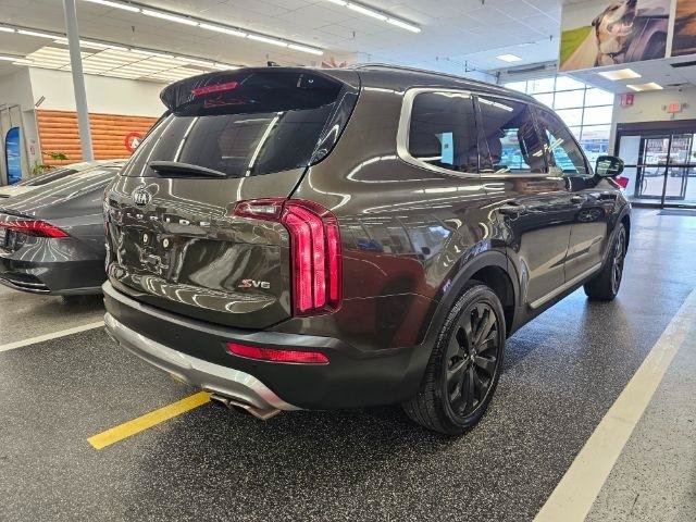 Used 2020 Kia Telluride S w/ S 8 Passenger Seating Package AWD/4WD image 4