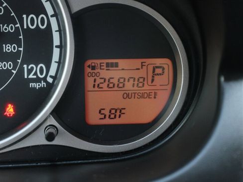 Used 2012 MAZDA MAZDA2 Touring image 7