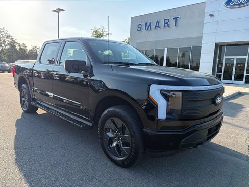 Used 2025 Ford F150 Lightning Flash AWD/4WD image 2