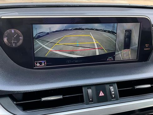 Used 2019 Lexus ES 350 Ultra Luxury w/ Accessory Package 2 image 26