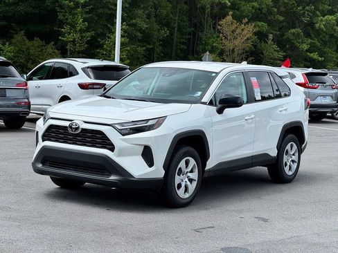 Used 2025 Toyota RAV4 LE FWD image 2