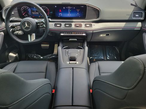 Certified 2026 Mercedes-Benz GLS 450 4MATIC image 17
