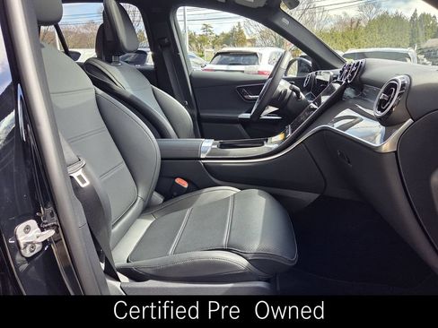 Certified 2025 Mercedes-Benz GLC 300 4MATIC image 32