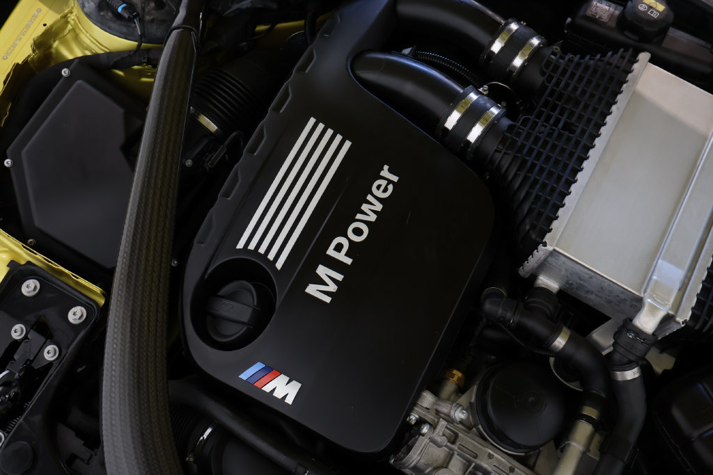 Used 2018 BMW M3 RWD image 40