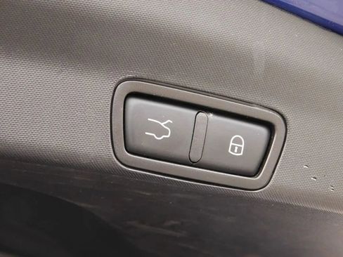 Used 2023 Alfa Romeo Stelvio Ti image 8