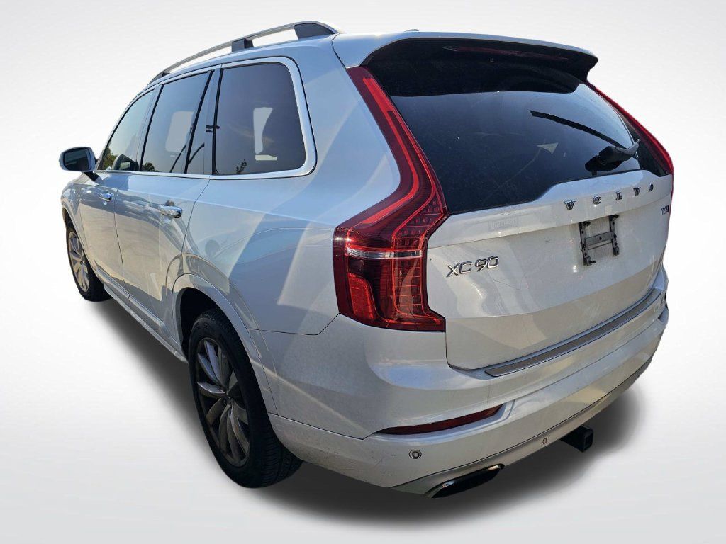 Used 2016 Volvo XC90 T6 Momentum w/ Protection Package Plus AWD/4WD image 11