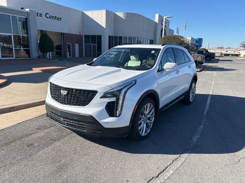 Used 2020 Cadillac XT4 Sport image 1